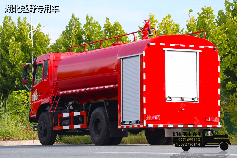 3 3