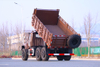 翻斗190马力EQ2100E6D_六驱245尖头140专用运输车_6×6新款越野专用经典长头军车自卸