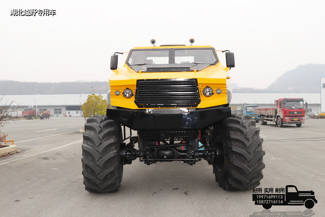 6×6沙漠旅游观光车_六驱大脚怪生产厂家_定制越野冲浪车出口