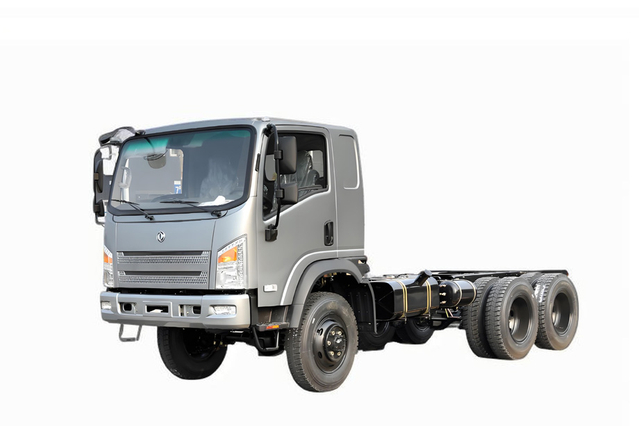  EQ2082越野卡车后双胎底盘改装_东风六驱后八轮平头“山猫”越野小卡配置_6*6“山猫”专用车