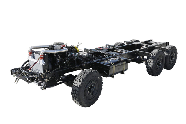 28+2座客车190马力三类底盘_东风2.5吨240小钢炮六驱EQ2082越野专用底盘报价_6*6经典25Y定制18/20/23/25/28/30/35中巴配置