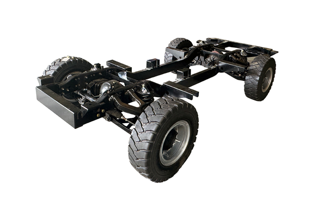 4*4定制独立悬架_四驱6/8/10吨弹簧三类底盘_150/170/190/195/200/220马力越野专用车