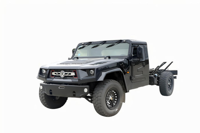 M50东风四驱猛士车_高机动越野专用车底盘_可上户民用版猛士车