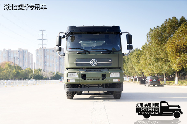 东风210马力10方运水车_10吨后八轮专用罐车_6*4国三底盘改装