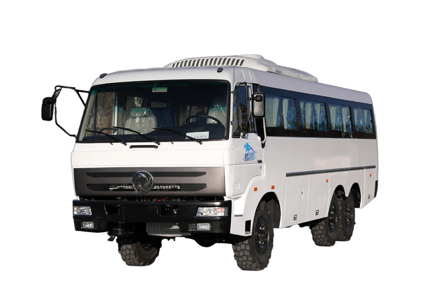 EQ2082越野专用底盘改装28+2座客车_东风2.5吨240小钢炮六驱170马力_6*6经典25Y定制18/20/23/25/28/30/35中巴