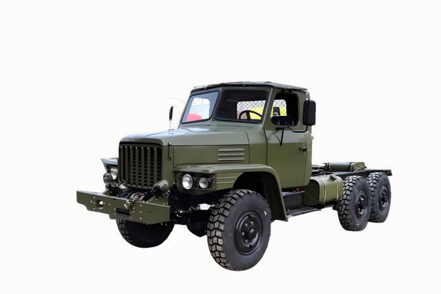 东风EQ2082底盘2.5吨小钢炮 _240越野卡车170马力配置_6*6经典25Y专用车底盘