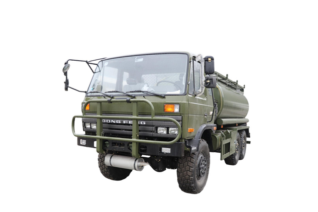 190马力加运油罐EQ2102G越野专用10m³厂家配置_六驱245平头153运输化学液体车价格_6×6东风经典210马力军车5/8/12/15/20方电话