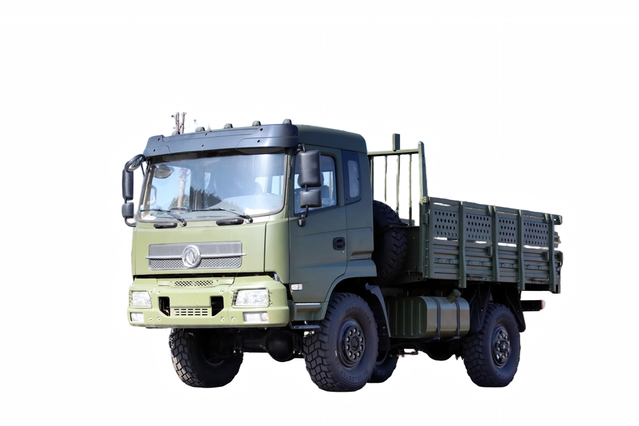 190马力东风EQ2070排半145运兵车_4×4越野专用车3.5吨小钢炮出口_210马力四驱卡车定制
