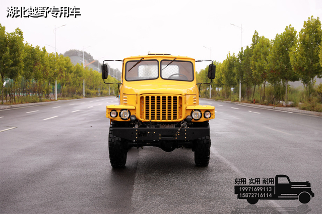 EQ2082E6D六驱运兵车经典款载货_东风尖头240炮车_6×6长头军车