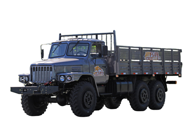 工厂电话双玻璃EQ2100E6D越野军车_六驱245尖头140道路运输运兵卡车配置_6×6东风经典190马力长头专用载货价格